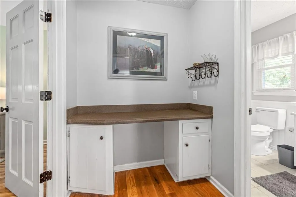 Acworth, Georgia 30102, United States, 3 Bedrooms Bedrooms, ,2 BathroomsBathrooms,Residential,Active,185896