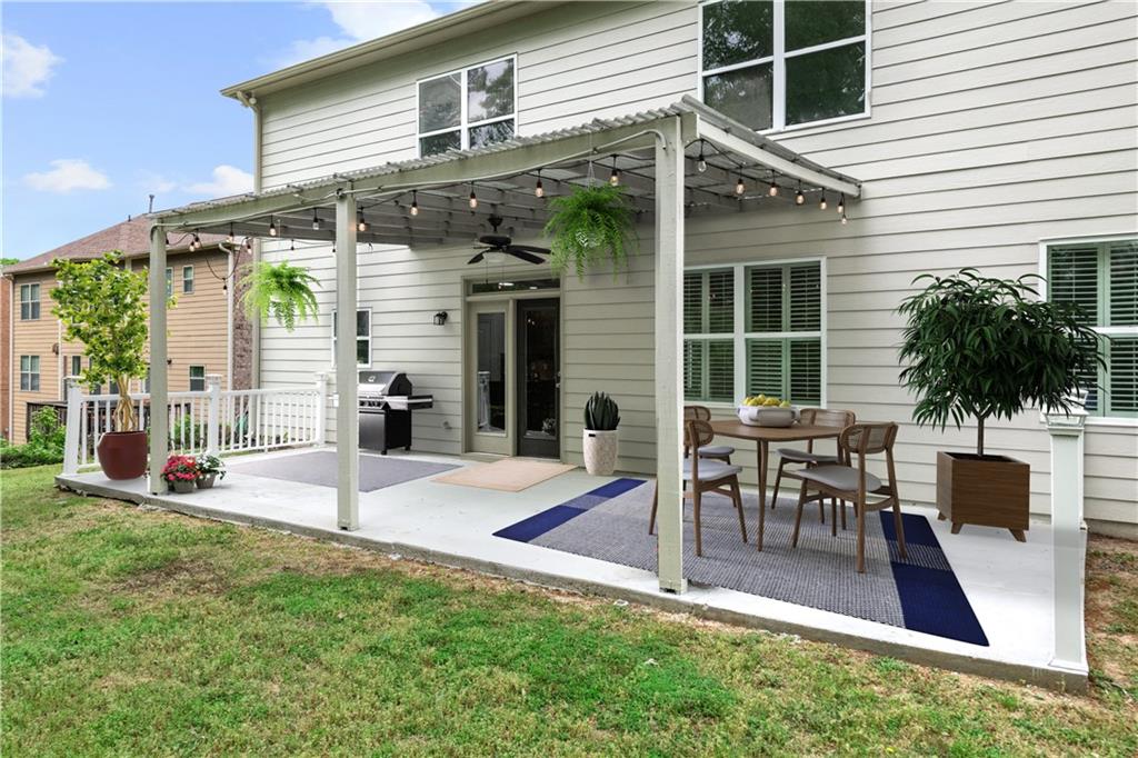 5484 Stone Cove Drive, Atlanta, Georgia image 24