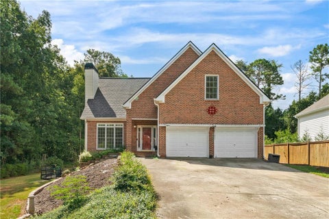 Homes For Sale - 11 Harbor Lane<br/> White, GA 30184