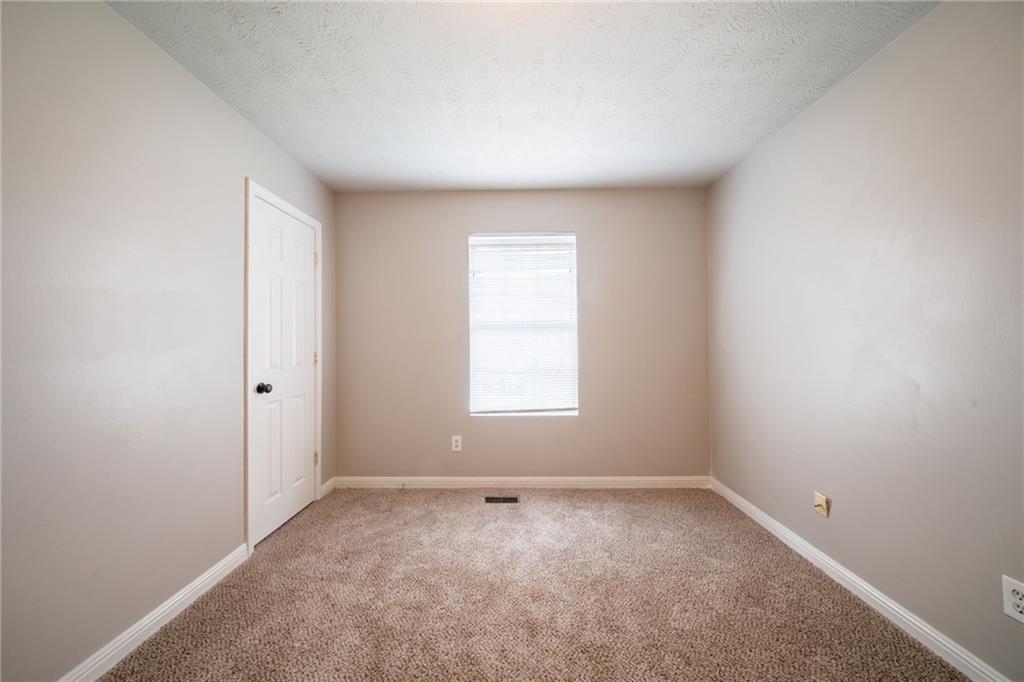 2132 Sara Ashley Way, Lithonia, Georgia image 15