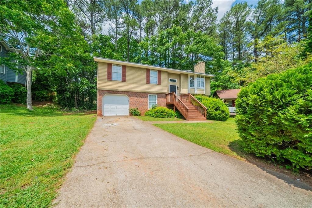 2132 Sara Ashley Way, Lithonia, Georgia image 1