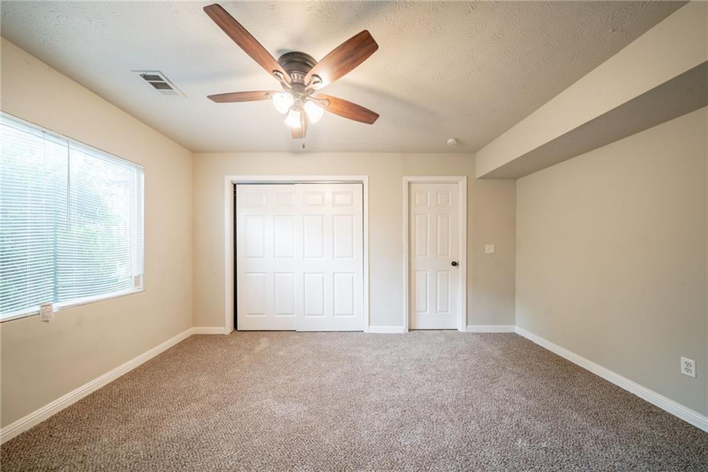 2132 Sara Ashley Way, Lithonia, Georgia image 22