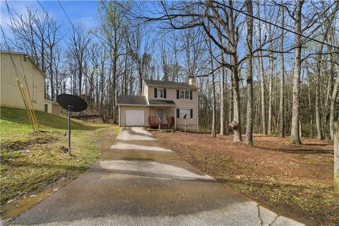 Homes For Sale - 2904 Woodhollow Lane<br/> Jonesboro, GA 30236