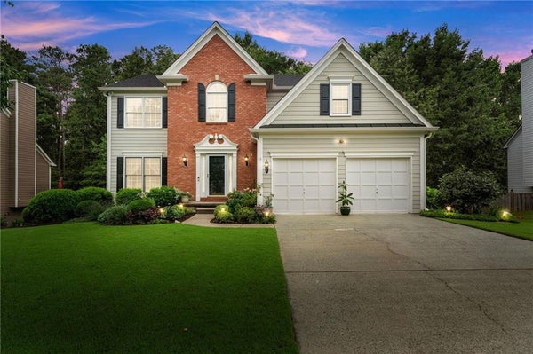 7730 WICKLEY DR, CUMMING, GA 30041 - Image ea4e14ba2020e4f9c0cfab11b52dfefb/1073994219