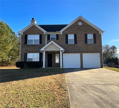 Homes For Sale - 2043 Newton Estates Drive Dr<br/> Ellenwood, GA 30294