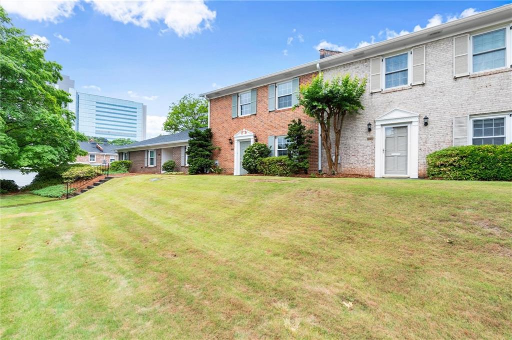 1646 Executive Park Lane NE