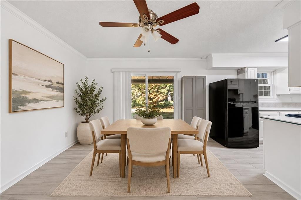 393 Promenade Court SW