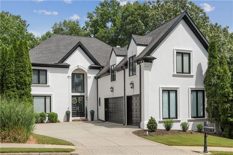 2095 River Falls Drive Roswell GA 30076