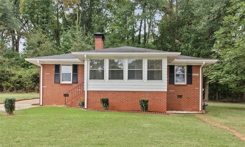 Homes For Sale - 2686 Snapfinger Road<br/> Decatur, GA 30034