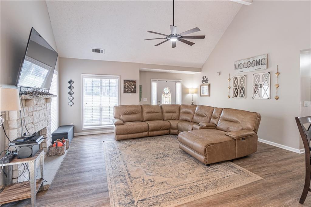 4872 Hunt Club Drive