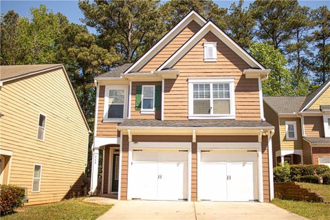 Homes For Sale - 240 Highwind Way<br/> Fulton County, Fairburn, GA 30213
