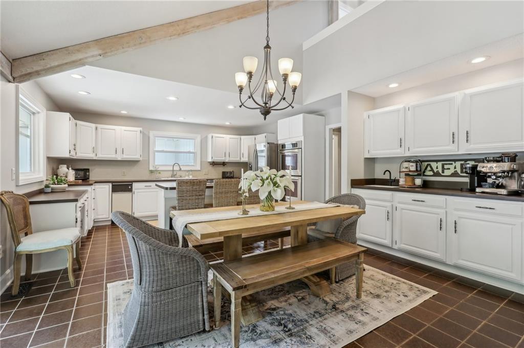 400 N Peachtree Parkway, Peachtree City, Georgia image 17