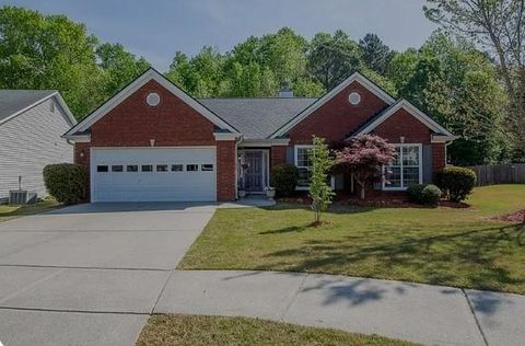Homes For Rent - 1620 Jami Hollow Way Way<br/> Lawrenceville, GA 30043