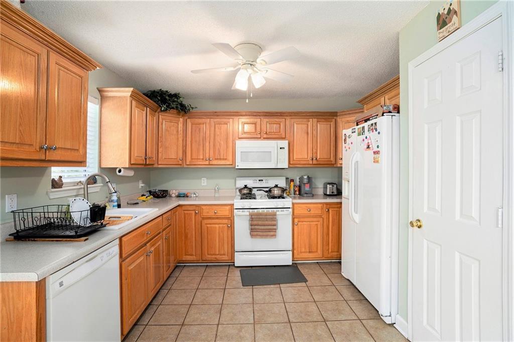 221 Hunters Crossing, Calhoun, Georgia image 12