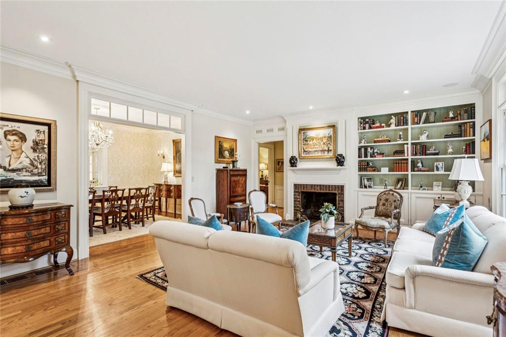 1010 Carter Drive NE