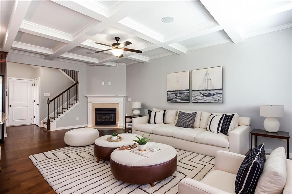 2828 Ellis Pointe Avenue