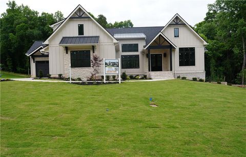 2468 NE Rockbridge Road NW Conyers GA 30012
