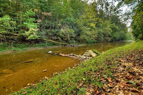 A home in Ellijay