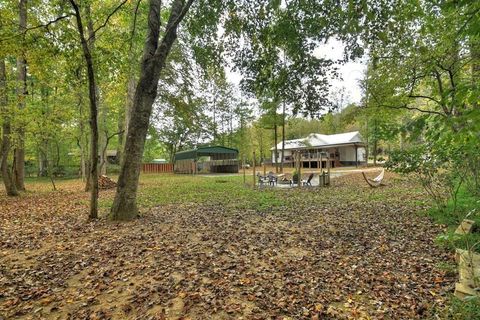 A home in Ellijay