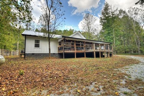 A home in Ellijay