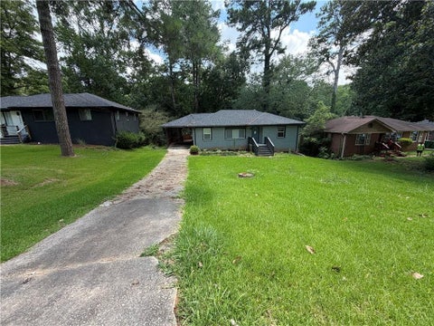Homes For Sale - 2989 Pasadena Drive<br/> Decatur, GA 30032