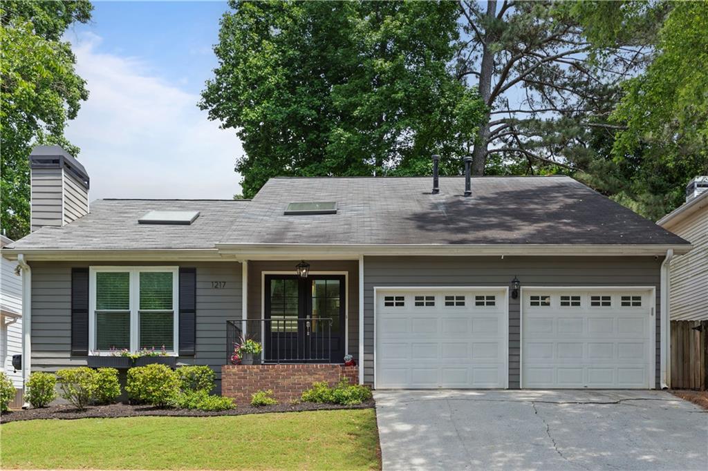 1217 Club Walk Drive, Brookhaven, Georgia image 1