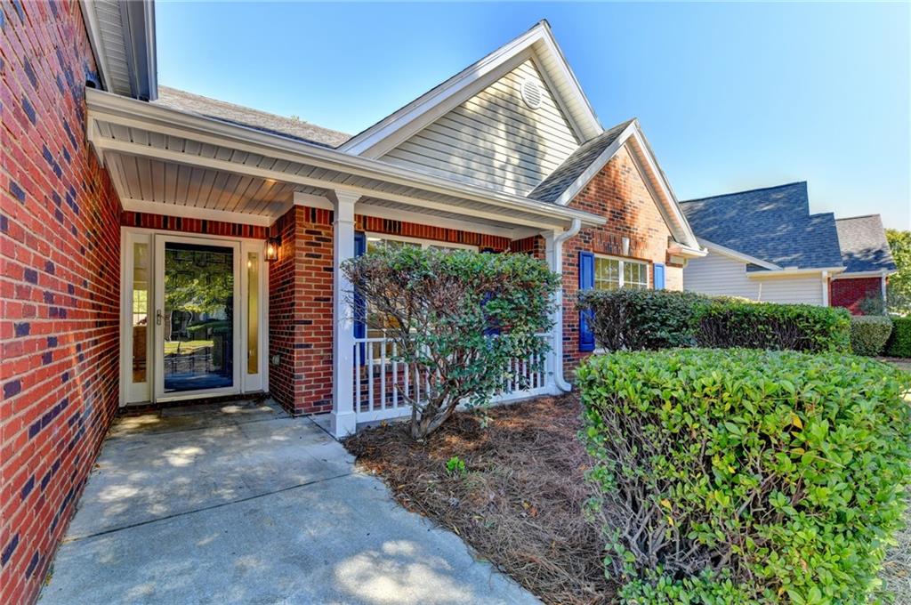 1616 Dunton Green Way