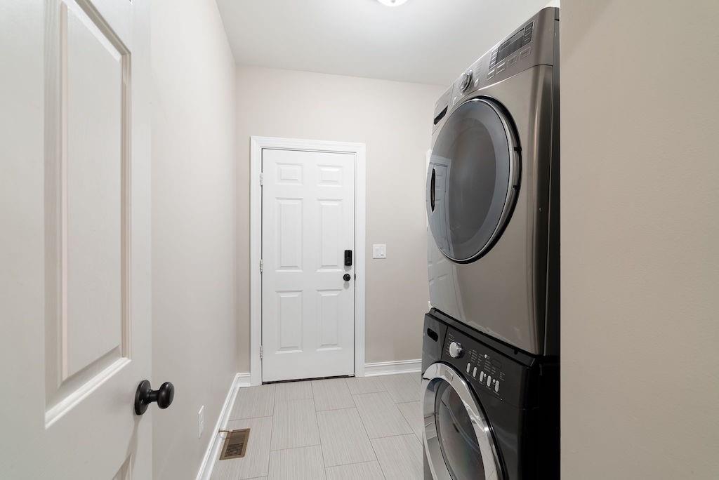6935 York Place, Cumming, Georgia image 32