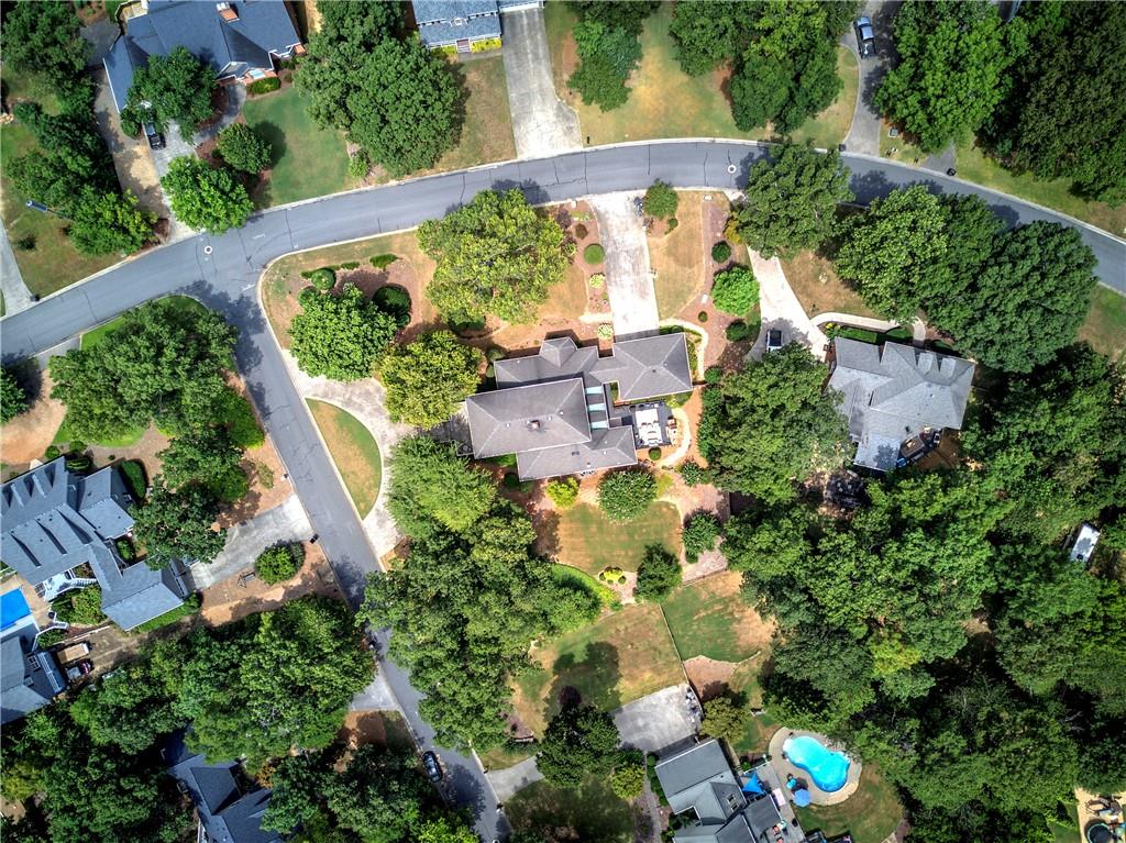 11 Forest Hill Drive SW