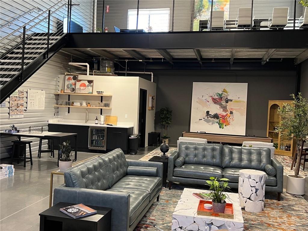 5725 Stables Way 308