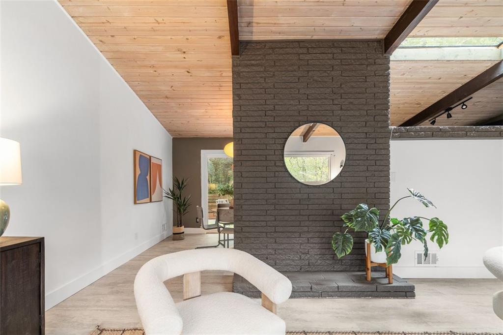 Northcrest - Residential