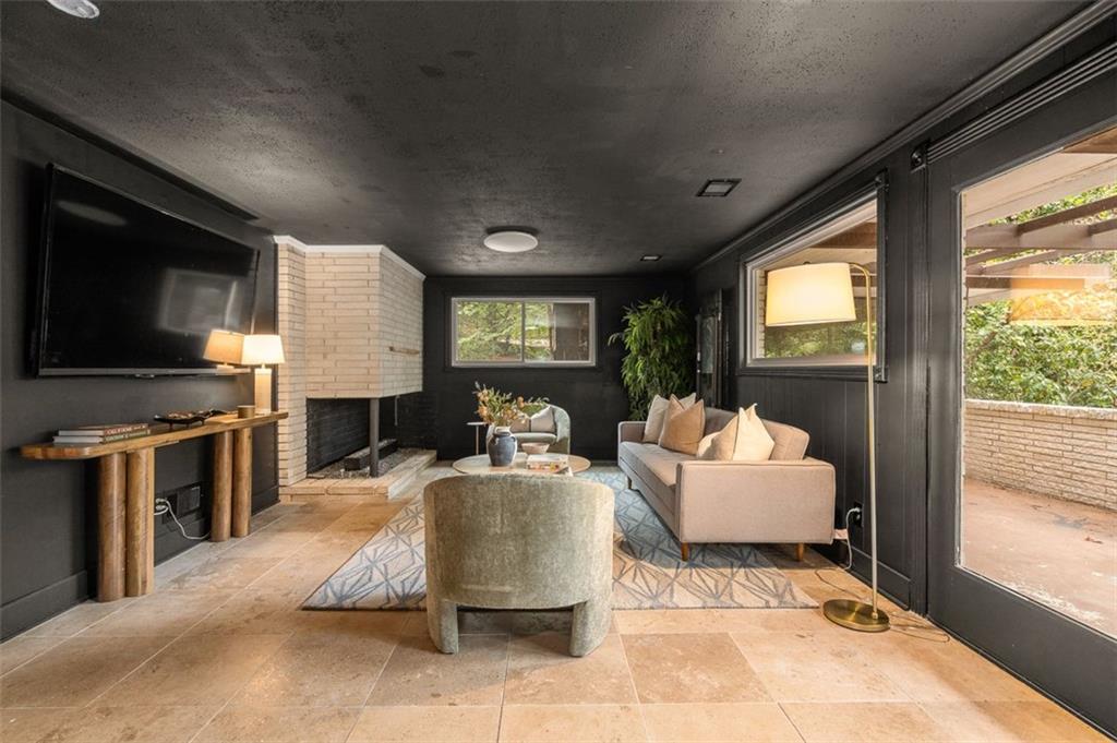 Northcrest - Residential