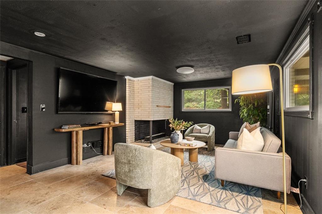 Northcrest - Residential