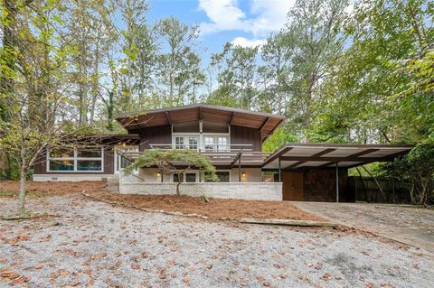 Photo of 3883 FOXFORD Drive, Atlanta, GA 30340 (MLS # 7673468)