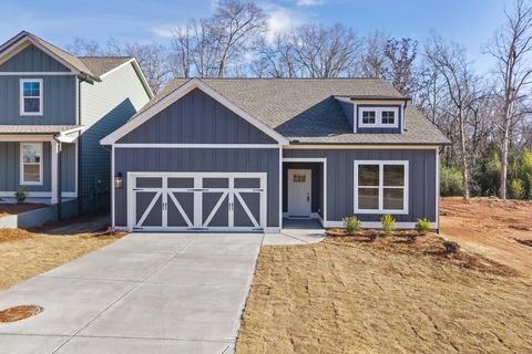 Homes For Sale - 75 Bowers Estates Drive<br/> Hart County, Hartwell, GA 30643