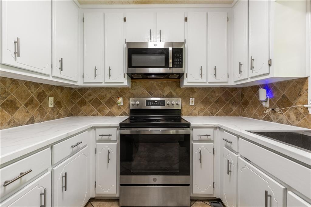 588 Peachtree Drive, White, Georgia image 13