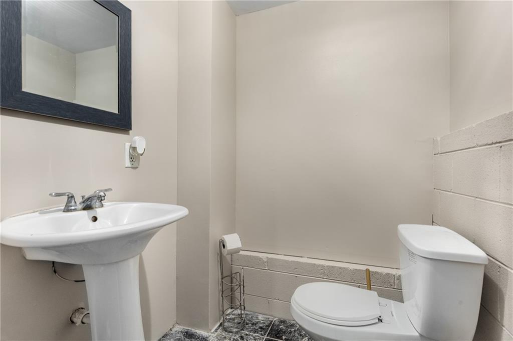 588 Peachtree Drive, White, Georgia image 33