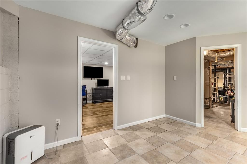 588 Peachtree Drive, White, Georgia image 36