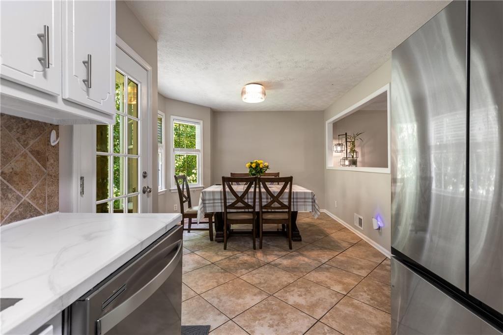 588 Peachtree Drive, White, Georgia image 15