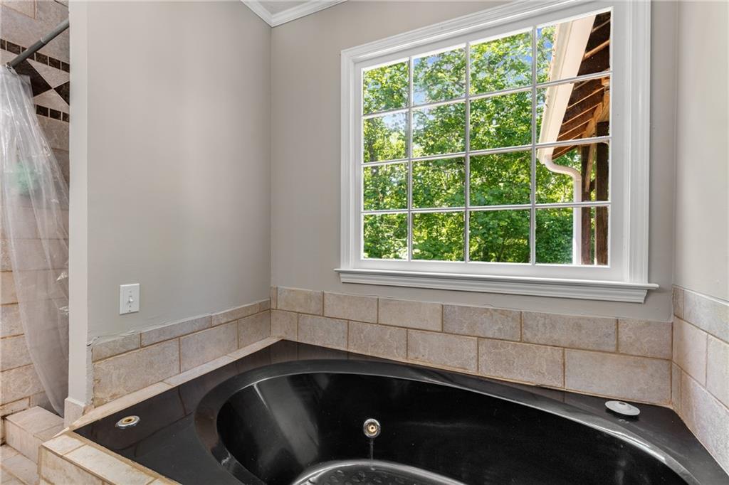 588 Peachtree Drive, White, Georgia image 28