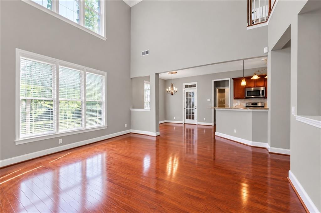 99 Riverwood Glen