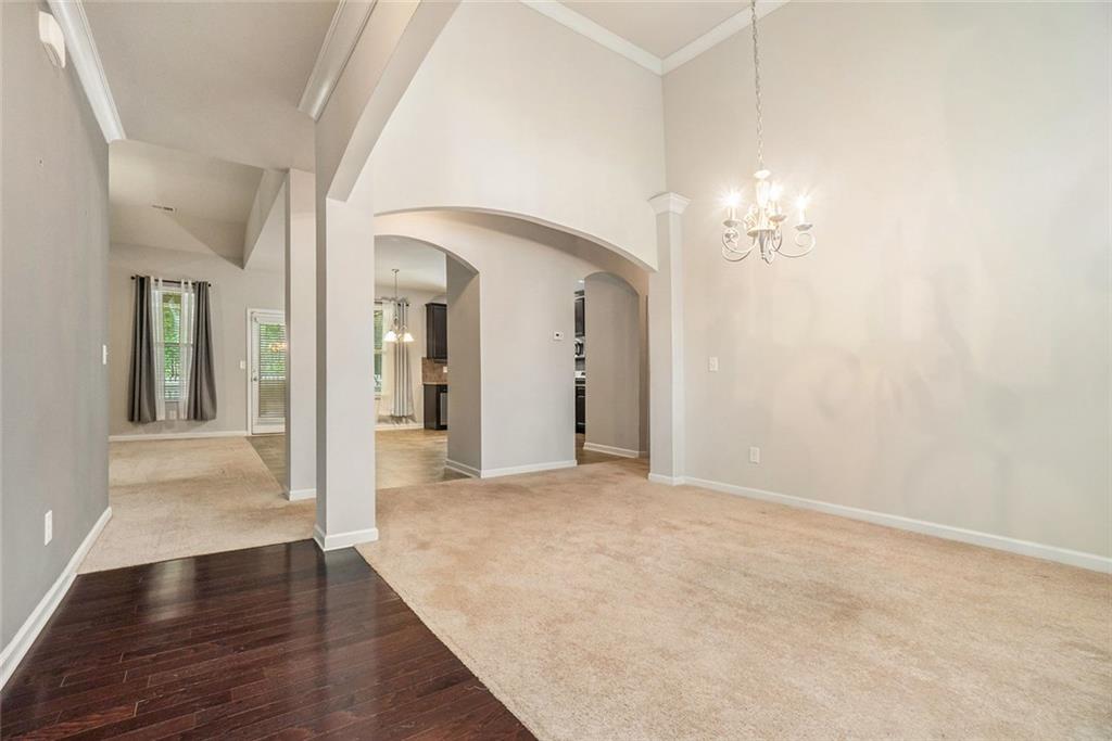 211 Ledford Way
