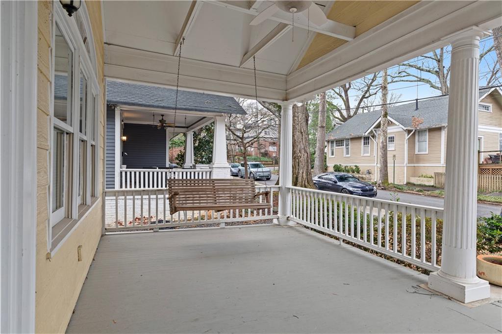 873 Monroe Circle NE