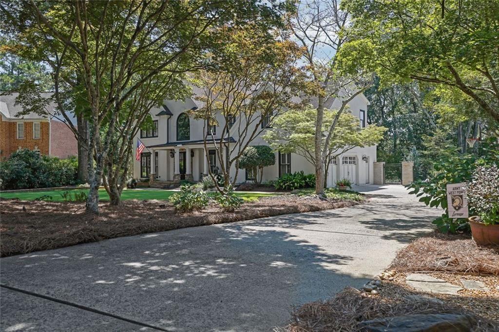 4045 Inverness Crossing