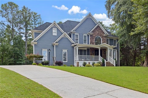 Homes For Sale - 685 Red Sunset Circle<br/> Powder Springs, GA 30127