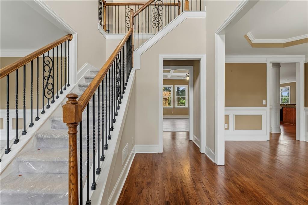 5605 Viewpoint Court