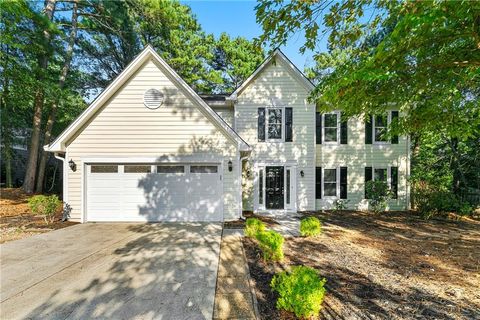 Photo of 4005 Watkins Glen Drive, Woodstock, GA 30189 (MLS # 7622873)