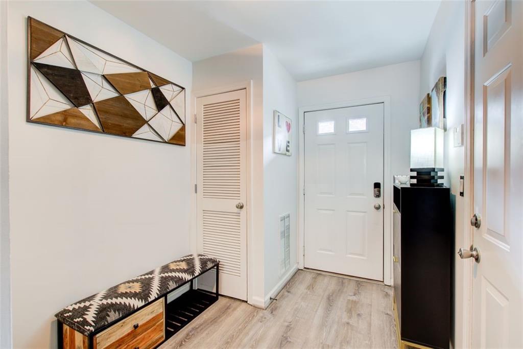 376 Eagle Tiff Drive