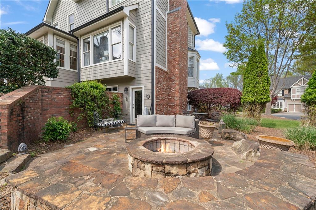 295 Sagamore Cove NW