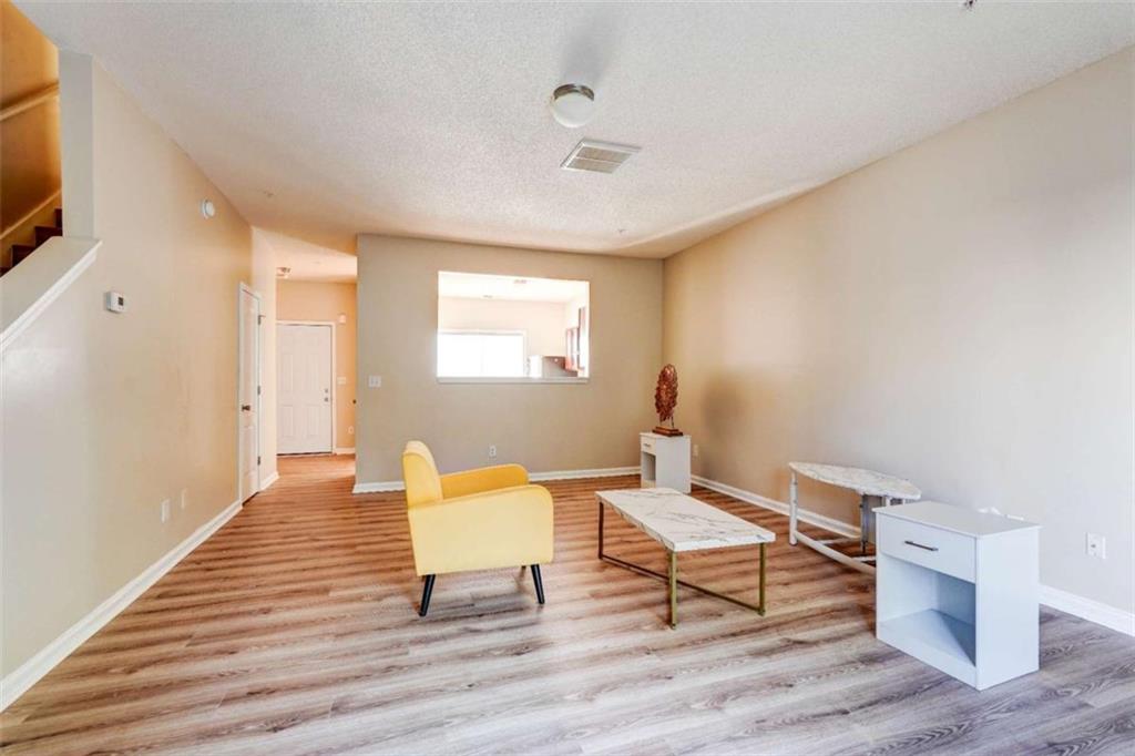 2837 Laurel Ridge Circle